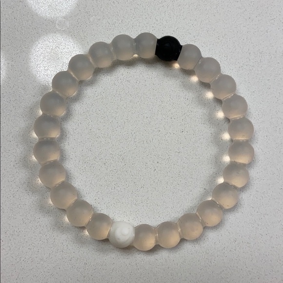 3 different color lokai bracelets - Picture 2 of 4